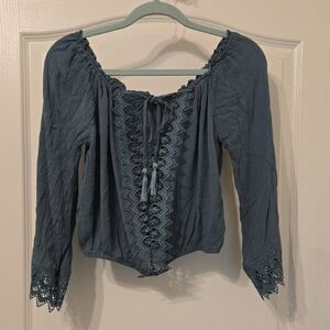 🔥Charlotte Russe Teal Lace Accent Cropped Top